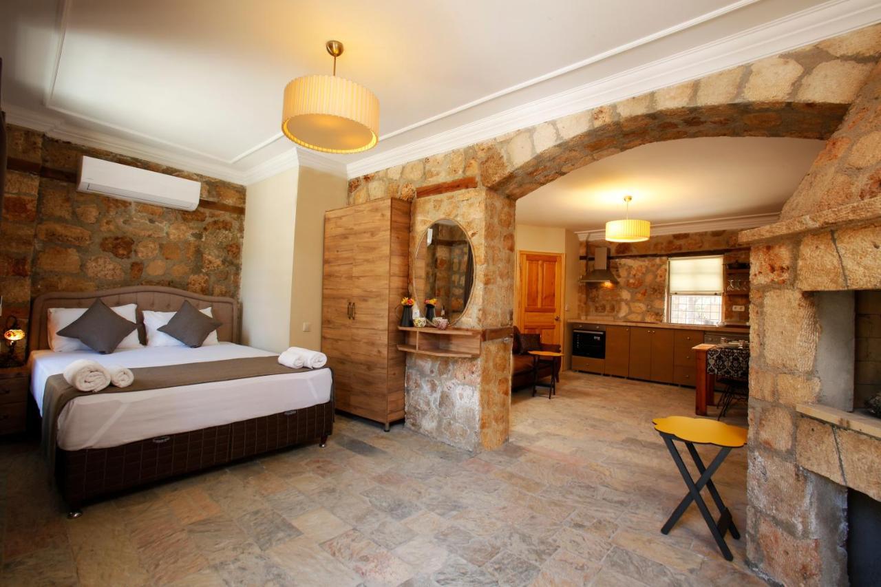Castle Inn Boutique Hotel Анталия Екстериор снимка